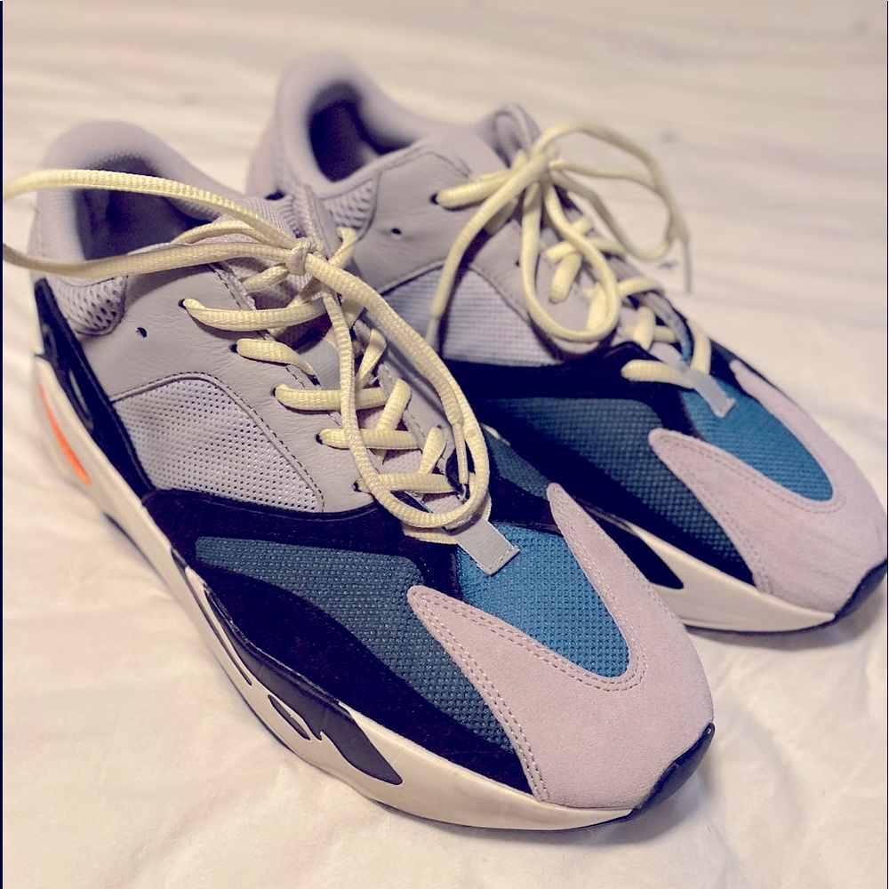 Yeezy waverunners size 12.5
